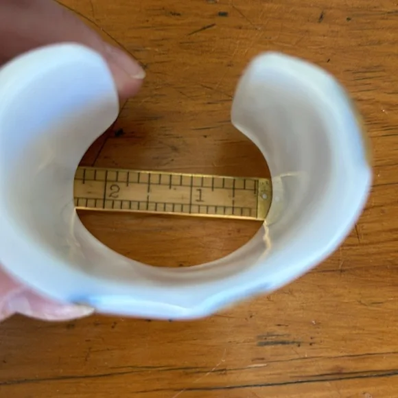 Vigneri Gold & Lucite Modernist Cuff - Picture 11 of 15